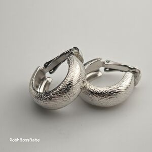 Vintage Sarah Coventry Silver-Tone Clip Hoop Earrings - 1"